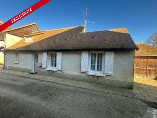 3 chambres, Courcemont Pays de la Loire 72110 100239994