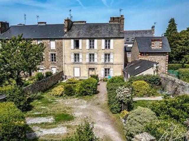 3 chambres, Dinan Bretagne 22100 105285887