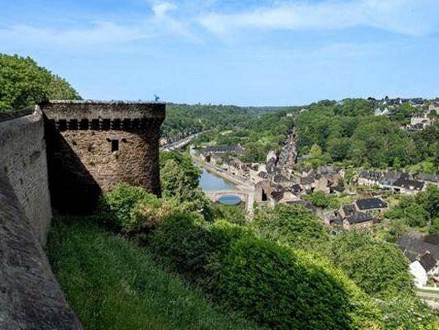 3 chambres, Dinan Bretagne 22100 105285887