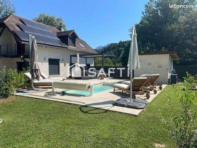 3 chambres, Entre Rhône 38380 103700013