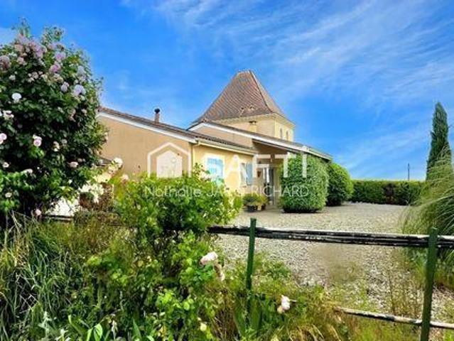 3 chambres, Fonroque Aquitaine 24500 101596434