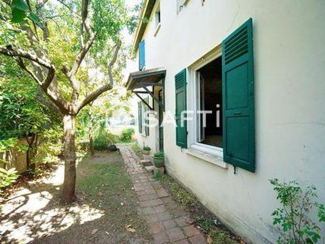 3 chambres, Fontenay Île 94120 103359457