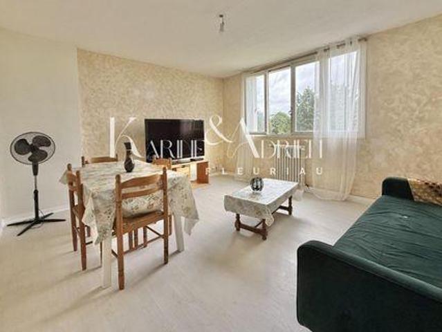 3 chambres, Fontenay Pays de la Loire 85200 102440102