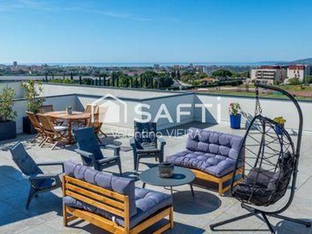 3 chambres, Frejus Provence 83600 LS103376488