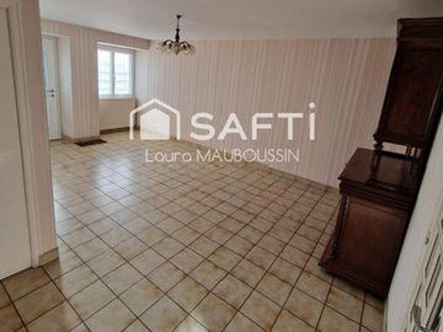 3 chambres, Grand Pays de la Loire 44520 99274507