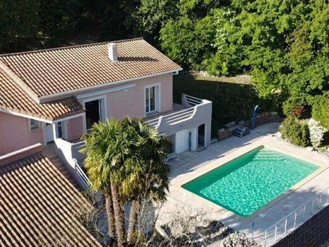 3 chambres, Hauterives Rhône 26390 102888075
