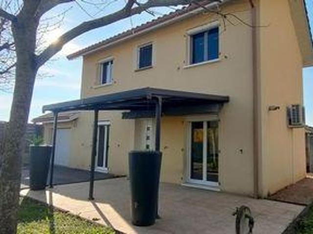 3 chambres, Hieres Rhône 38118 102759010