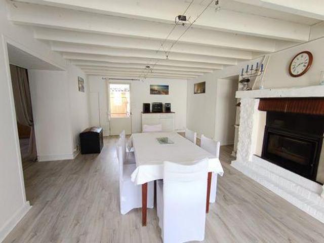 3 chambres, Julienne Poitou 16200 99888372