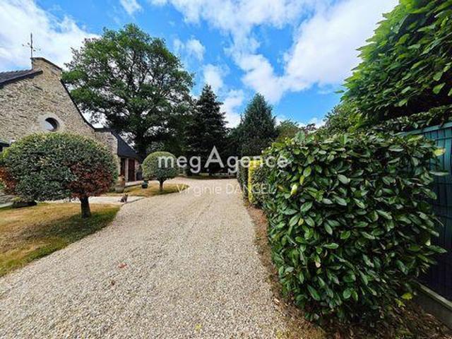 3 chambres, Josselin Bretagne 56120 105381654