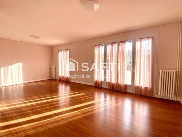3 chambres, Joue Centre 37300 102472694
