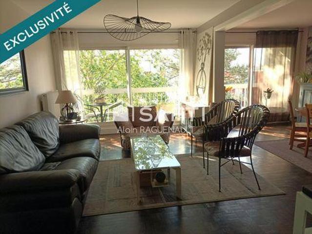 3 chambres, Lyon 8e Arrondissement Rhône 69008 99805795