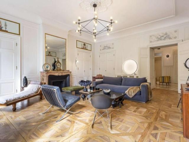 3 chambres, Lyon Lyon 69002 98923204