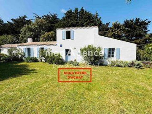 3 chambres, L' Ile Pays de la Loire 85350 102857420
