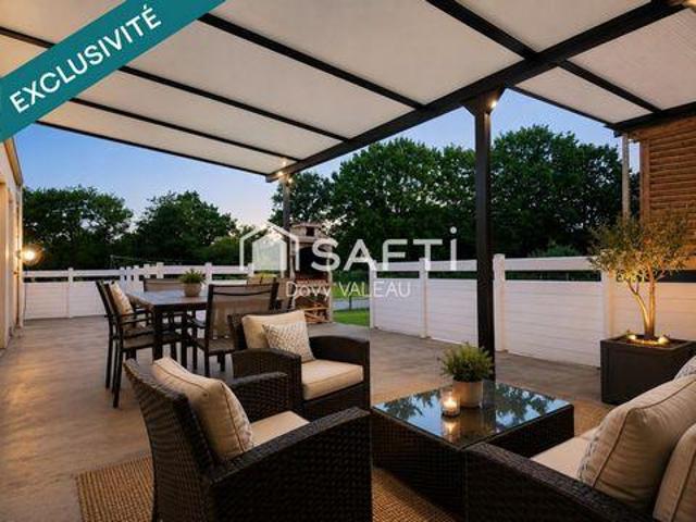 3 chambres, La Roche Pays de la Loire 85000 102556670