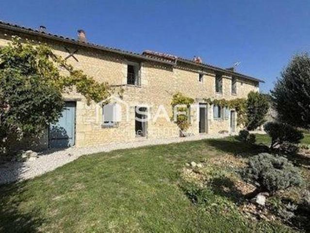 3 chambres, La Roche Poitou 86200 LS104230976