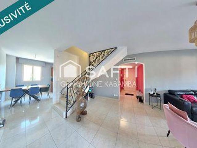 3 chambres, La Seyne Provence 83500 100853262