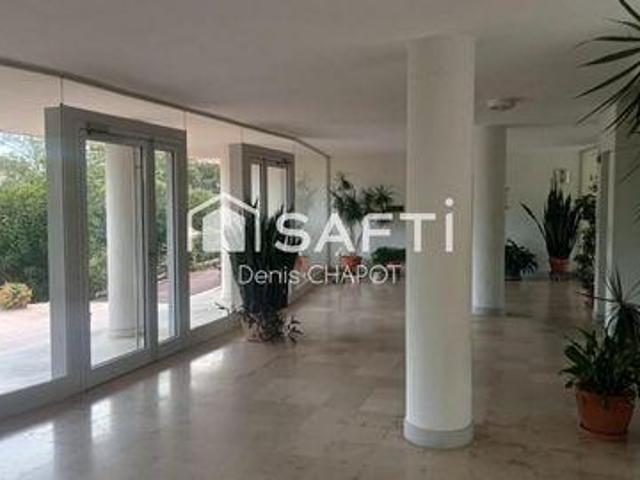 3 chambres, La Seyne Provence 83500 102368587