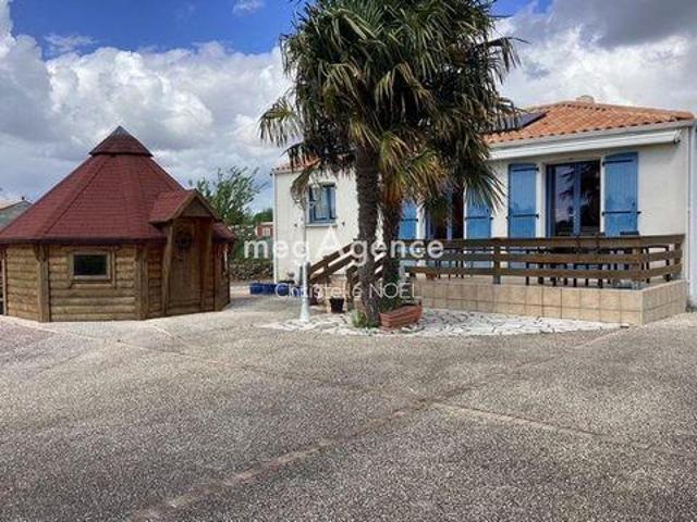 3 chambres, La Taillee Pays de la Loire 85450 101457300