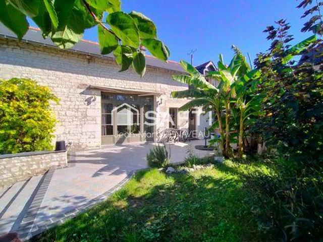3 chambres, Lemere Centre 37120 102887862