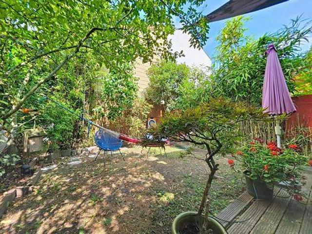 3 chambres, Les Lilas Île 93260 104475030
