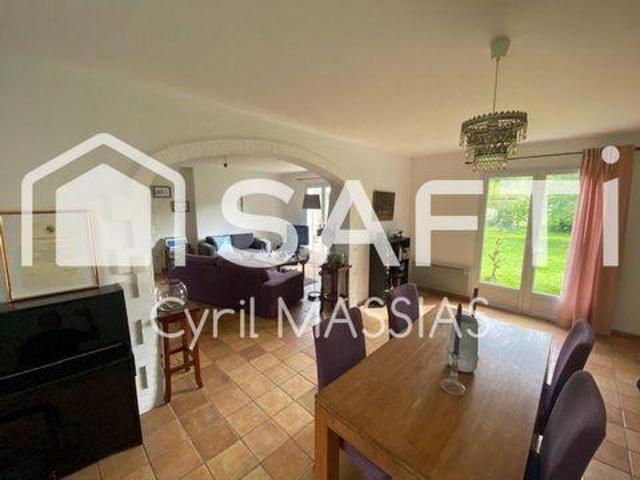 3 chambres, Lesparre Aquitaine 33340 101995884