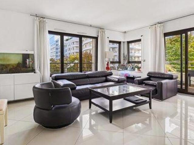 3 chambres, Paris Île 75220 105363656