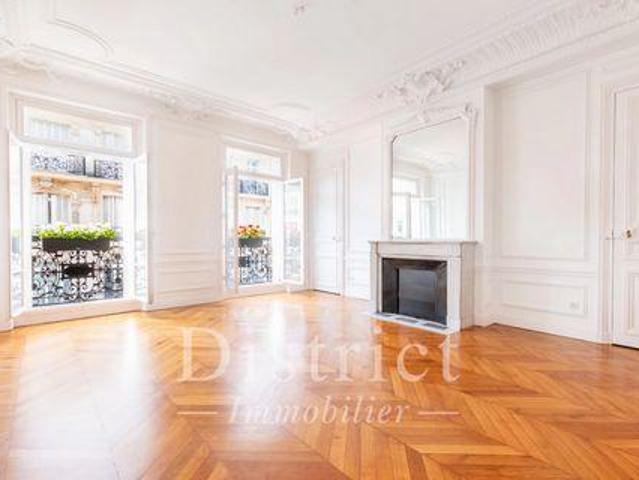 3 chambres, Paris 8ème Paris 75008 104648310