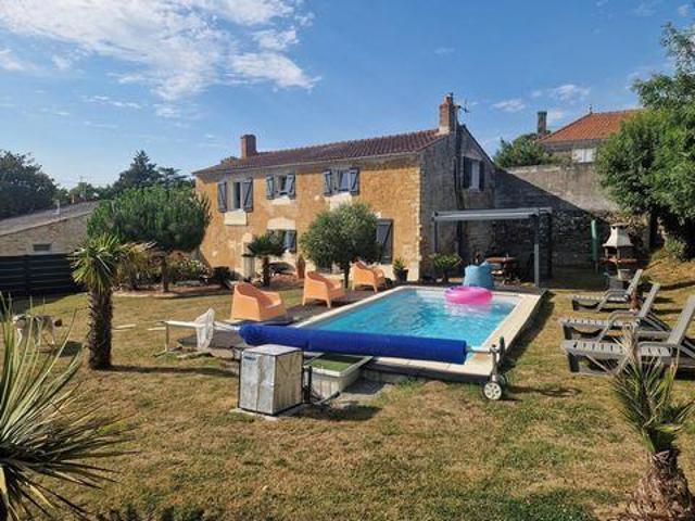 3 chambres, Peault Pays de la Loire 85320 103392560