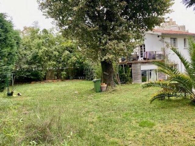 3 chambres, Pessac Aquitaine 33600 103700247