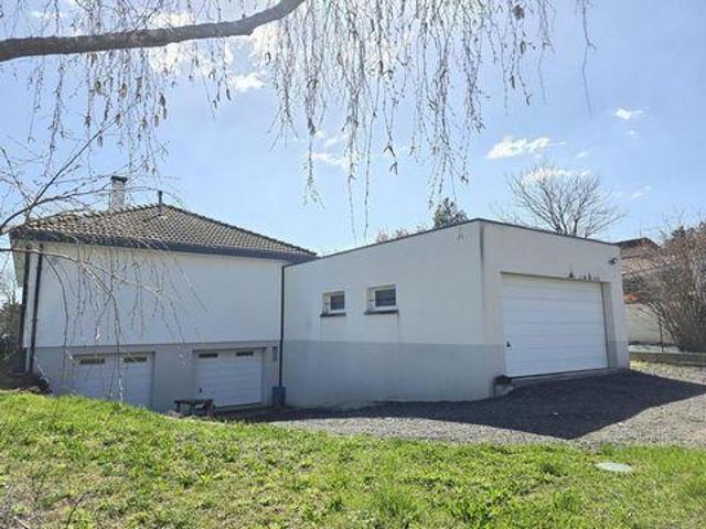 3 chambres, Perignat Auvergne 63170 100262264