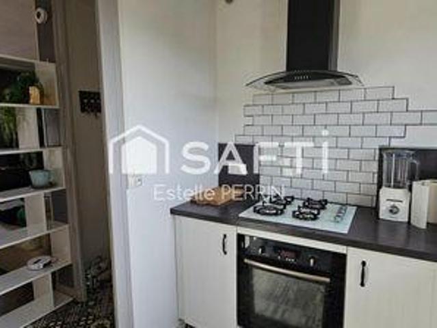 3 chambres, Ruelle Poitou 16600 100056236