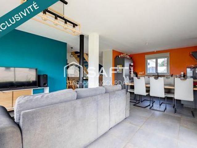 3 chambres, Recologne Franche 25170 103308151