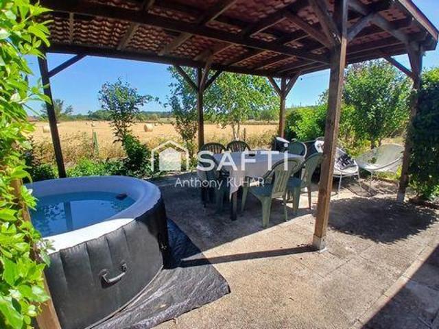 3 chambres, Saint Auvergne 03160 103963201
