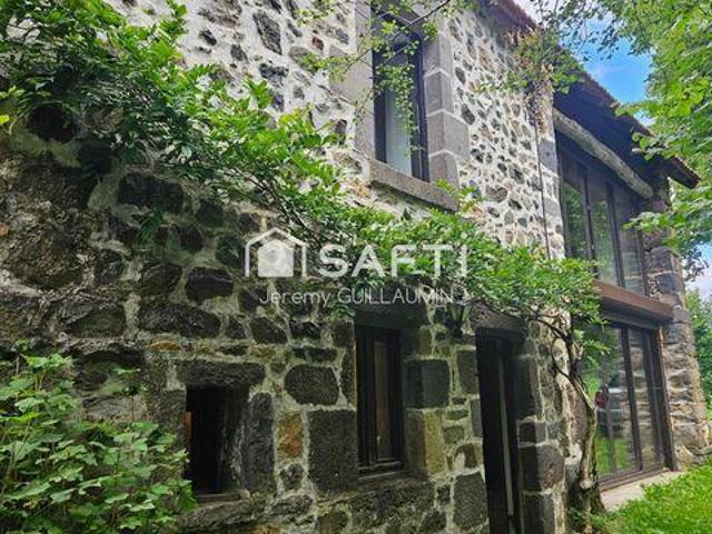3 chambres, Saint Auvergne 63230 100780194