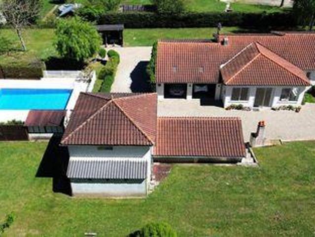 3 chambres, Saint Aquitaine 24520 104404195