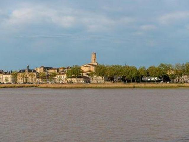 3 chambres, SAINT ESTEPHE Aquitaine 33180 104146198