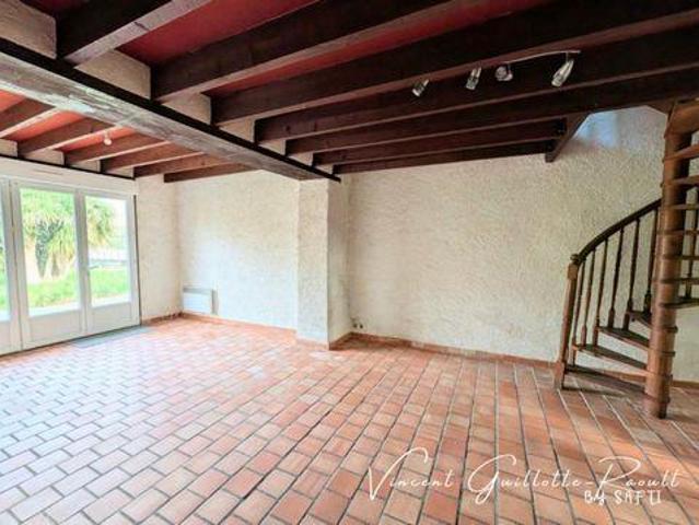 3 chambres, Saint Pays de la Loire 44680 100056596
