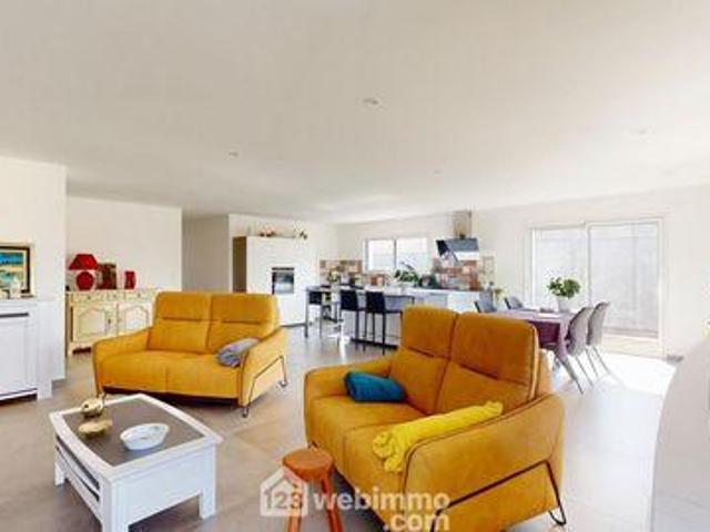3 chambres, Saint Pays de la Loire 85520 94675268