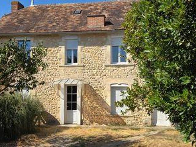 3 chambres, Saint Poitou 86260 LS104110657