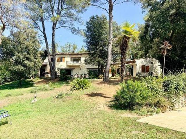 3 chambres, Saint Provence 06570 105381692