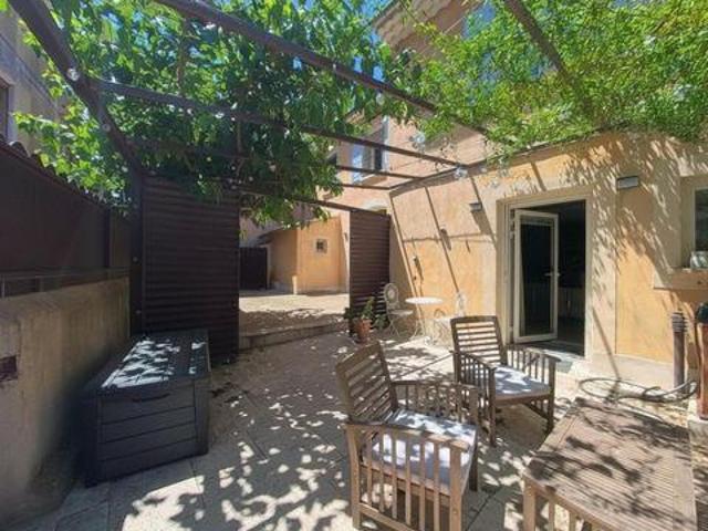 3 chambres, Saint Provence 84450 103122976