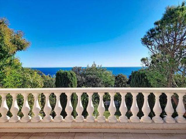 3 chambres, Saint Provence 83700 100738858