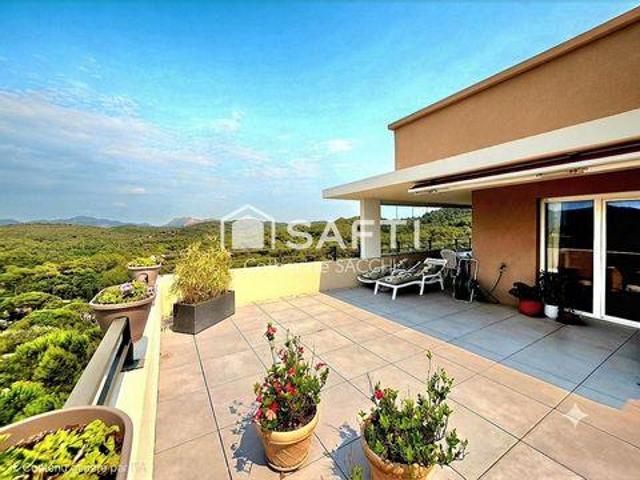 3 chambres, Saint Provence 83700 104508823