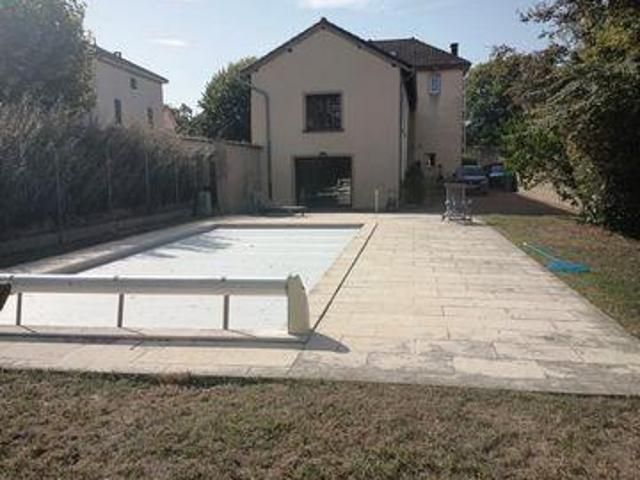 3 chambres, Saint Rhône 01140 105572974