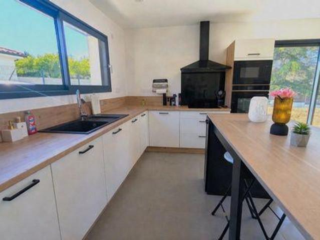 3 chambres, Saint Rhône 26240 101099634