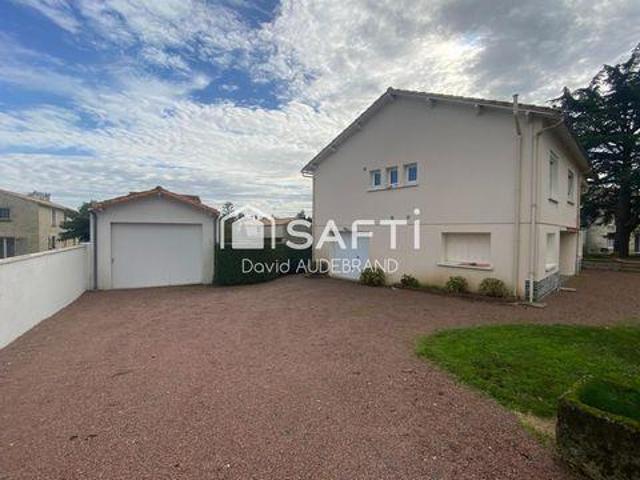 3 chambres, Sainte Ouenne Poitou Charentes 79220 98501880