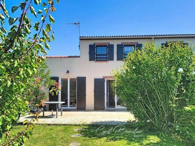 3 chambres, Sainte Pays de la Loire 44680 104041172