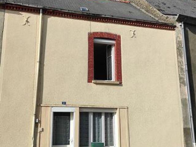 3 chambres, Sainte Pays de la Loire 53600 100056886