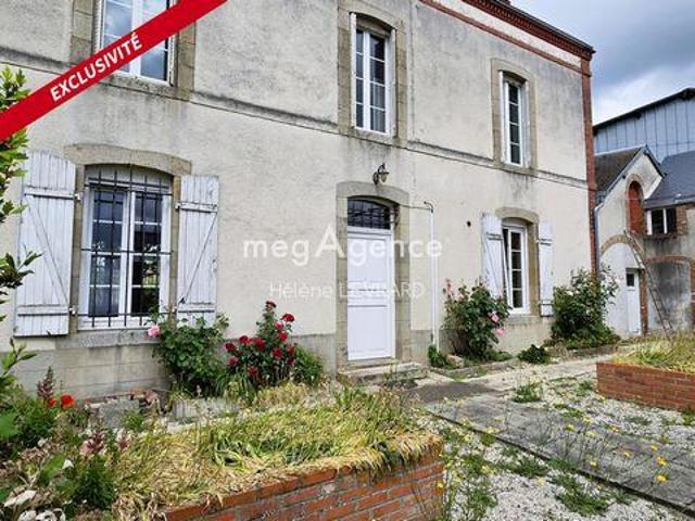 3 chambres, Sainte Pays de la Loire 53600 102059460