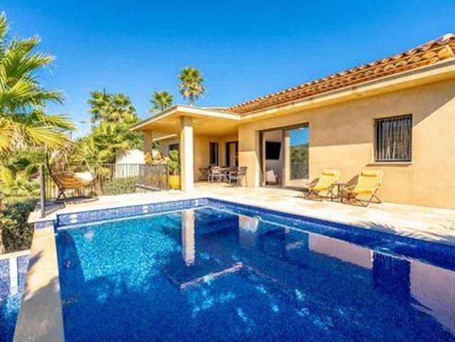 3 chambres, Sainte Provence 83120 94425846